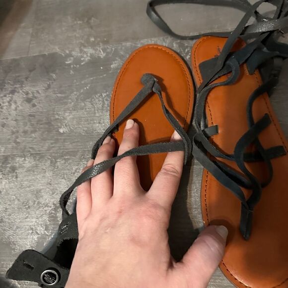 American Eagle Outfitters Sandals  - Picture 2 of 2
